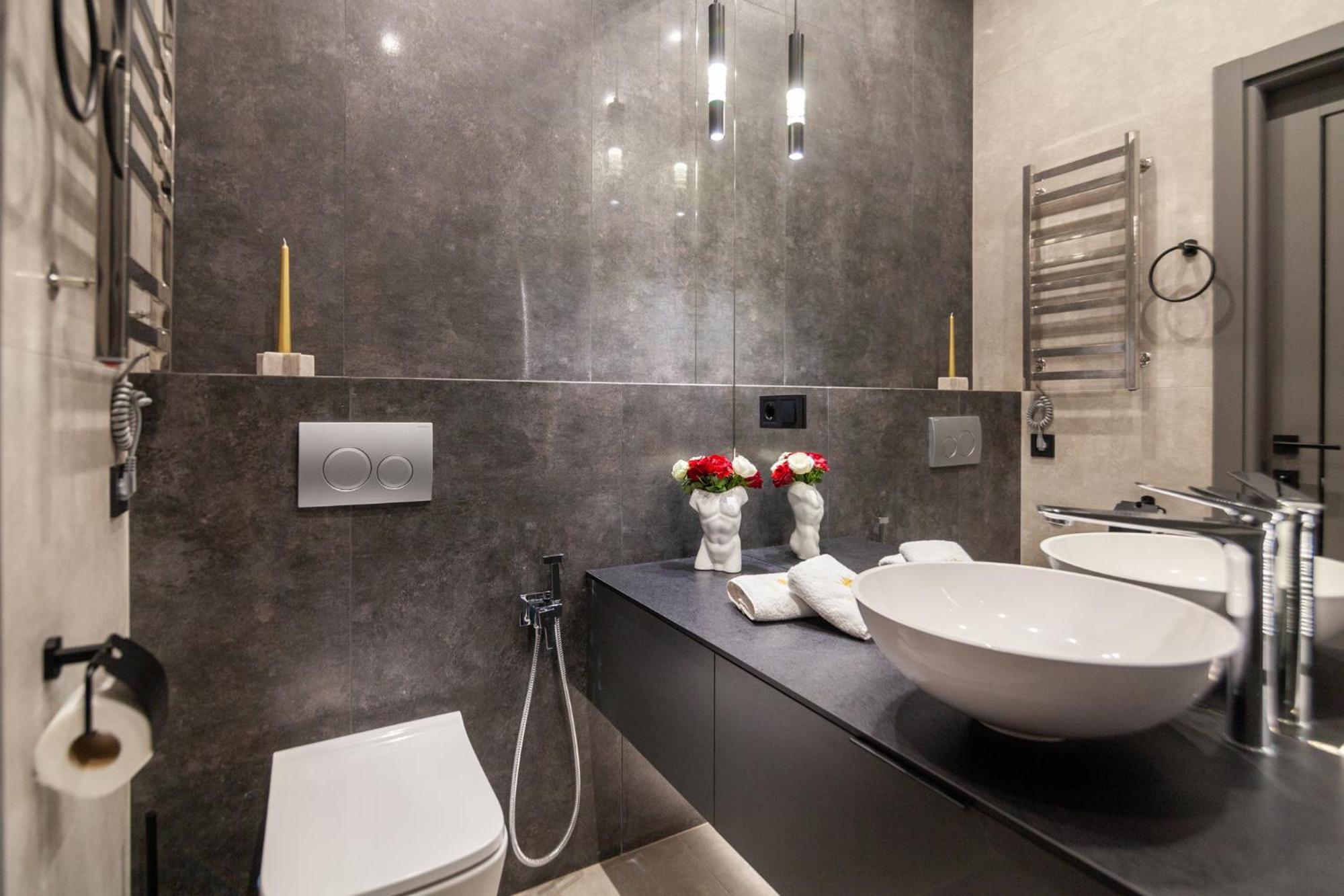 Royal Vip Jacuzzi Apart 利沃夫 外观 照片